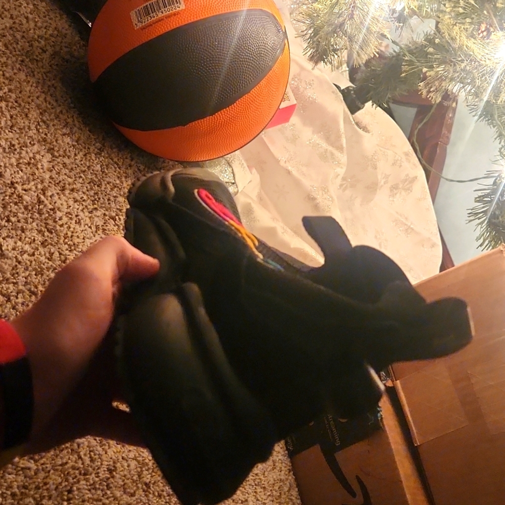 **LIKE NEW** KIDS CHAMPION SHOES - Picture 3 of 5